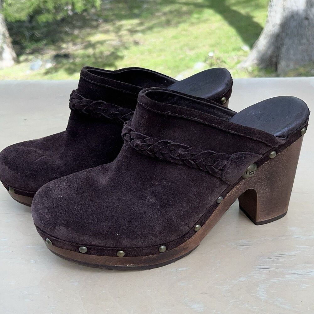 UGG Women’s Kaylee Mules Clogs Brown Leather Studded Wooden Heels Slip On Size 8